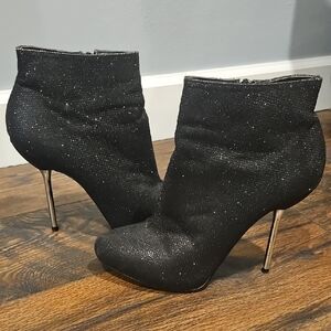 Charlotte Russe Size 8 Elegant Sparkly Black Stiletto Ankle Boots.